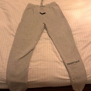 Fear of God ESSENTIALS sweat pants
